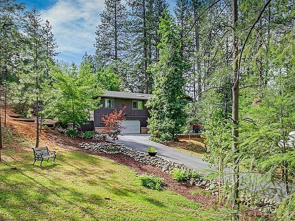 3rd image of 3950 Frog Hollow Dr
