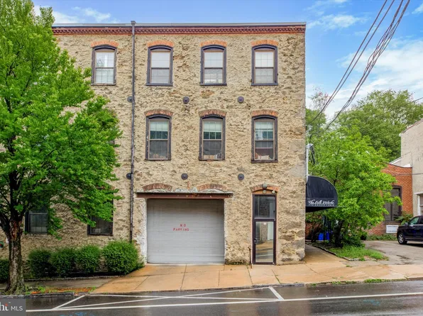 374 Shurs Ln APT 301, Philadelphia, PA 19128