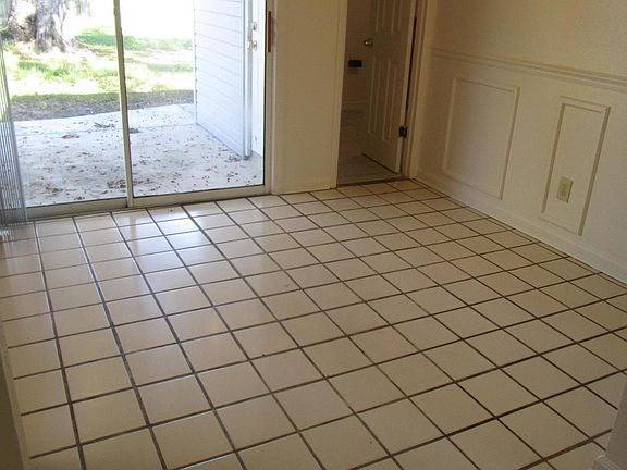 5th image of 475 Tara Ln
