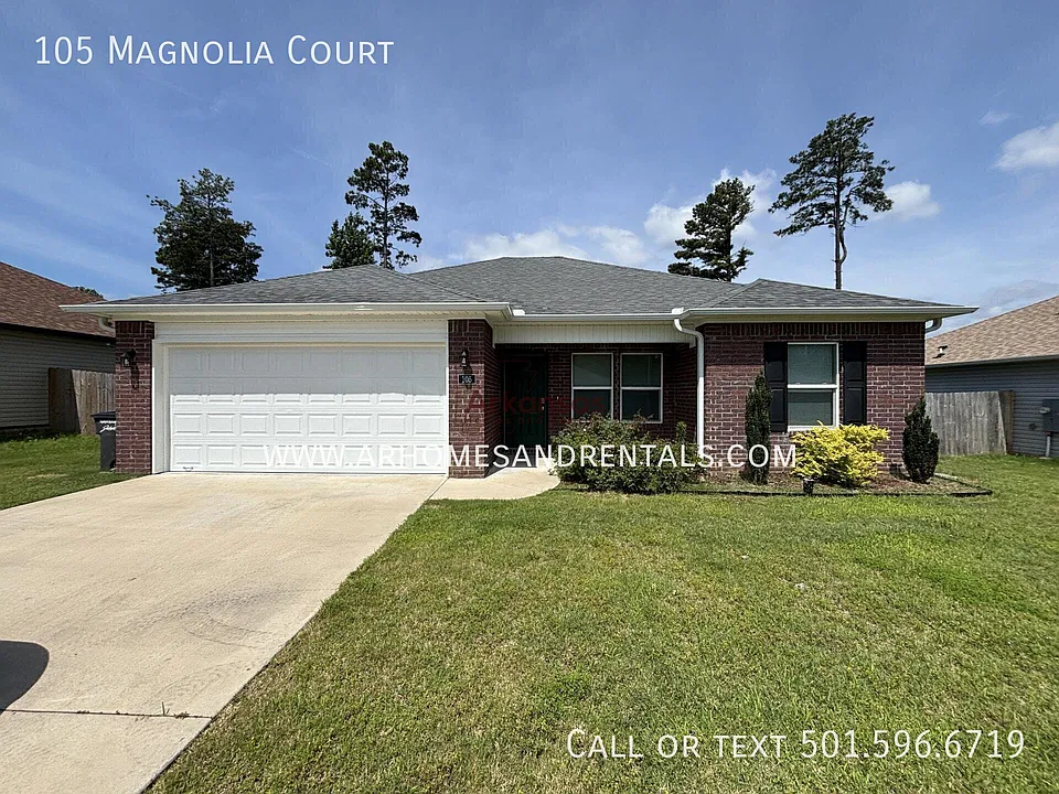 105 Magnolia Ct