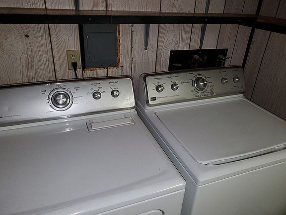 5th image of 2700 E Allred Ave Lot E61