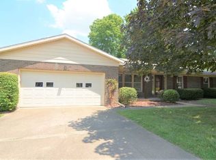 7288 Nottingham Dr, Newburgh, IN