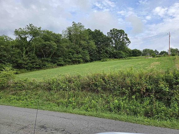 3rd image of Tbd Rural Retreat Lake Rd