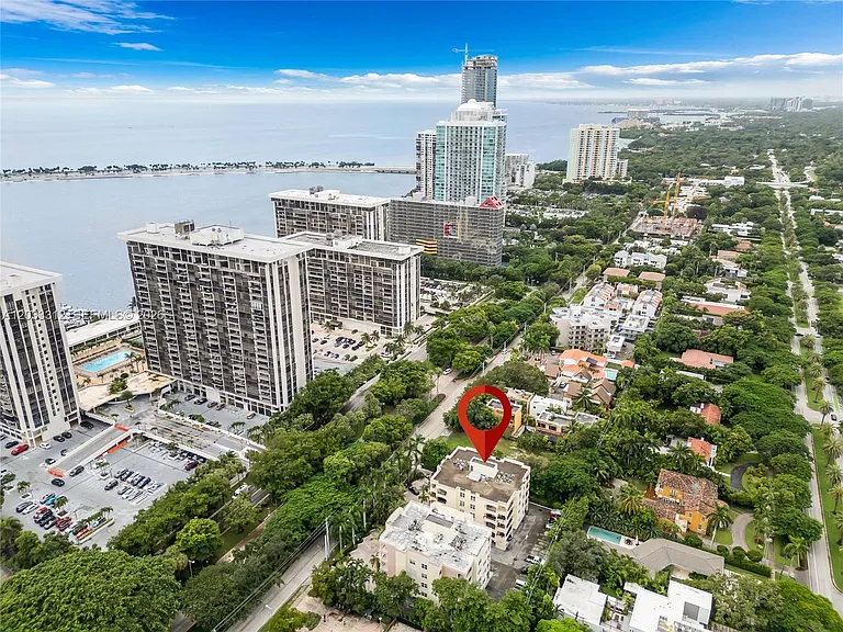 1834 Brickell Ave #33 — Photo 28