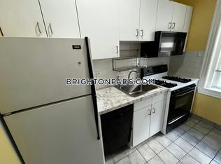 4 Carol Ave APT 5, Brighton, MA 02135