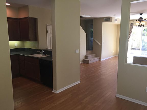 3rd image of 10314 Scripps Poway Pkwy Unit 21