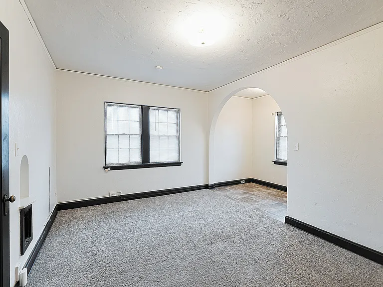 1403 E St #B3 — Photo 1