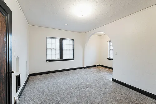 1403 E St #B3 Photo 1