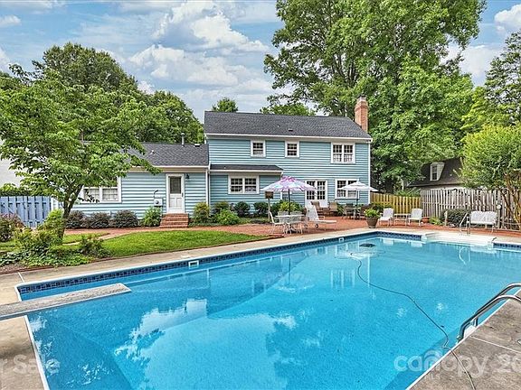 2nd image of 2504 Handley Pl
