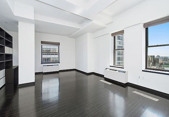 3rd image of 20 Pine St APT 3304