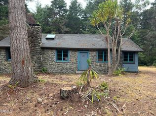 19564 Hanson Rd, Fort Bragg, CA 95437