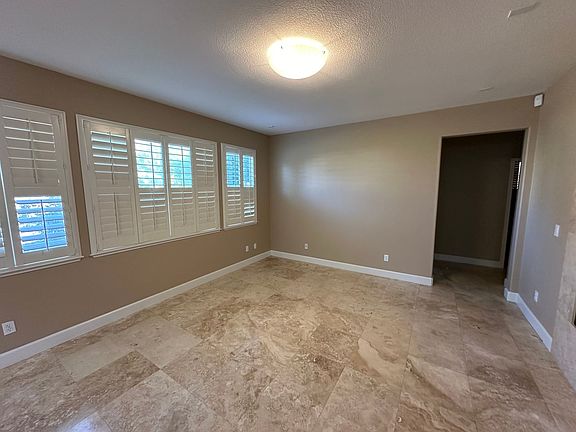 3rd image of 2610 Malibu Ct
