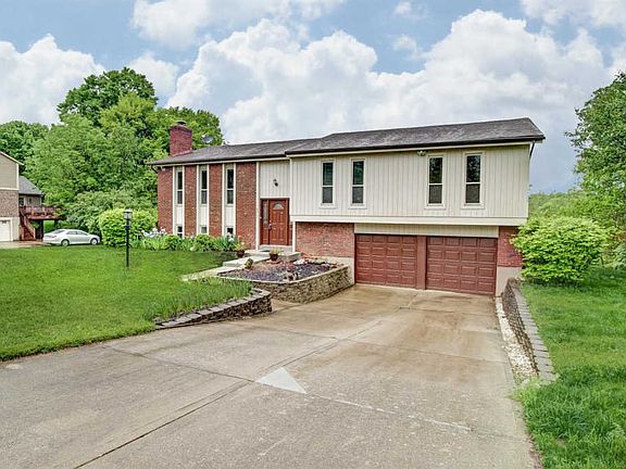2nd image of 8012 Deershadow Ln