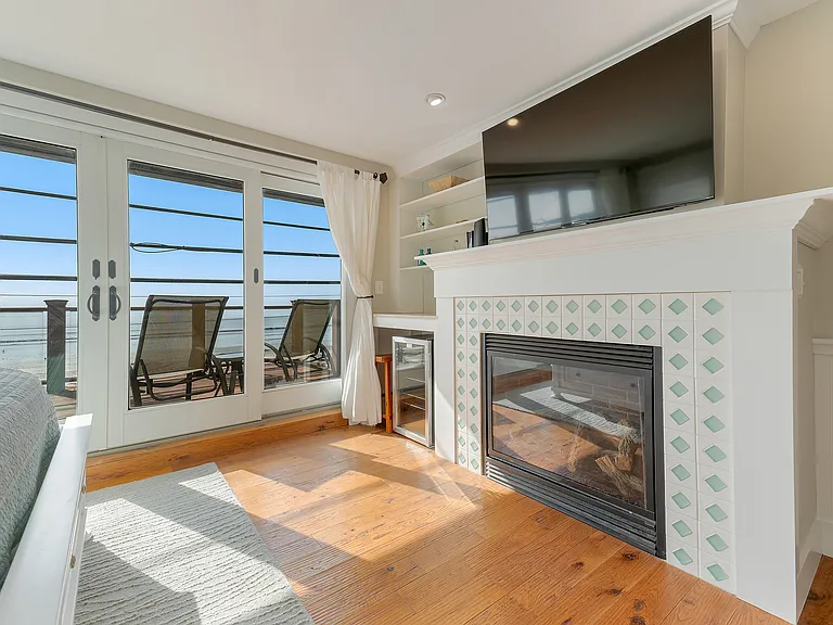 125 Long Beach Ave — Photo 15