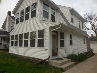 2133 Oxford St, Rockford, IL, 61103