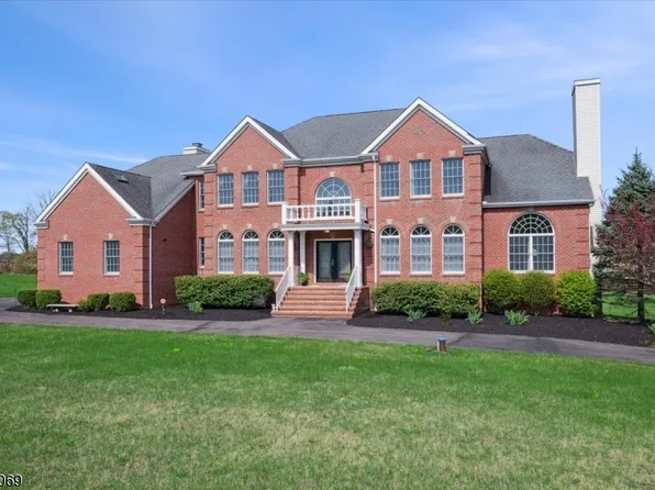 3 Green Valley Way, Harmony Twp., NJ 08865