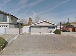 912 Highmoor Ave, Bakersfield, CA