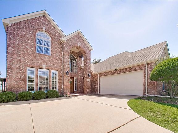 3rd image of 1225 Fairlakes Pointe Dr