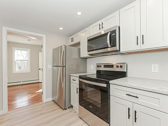 2nd image of 22 Saint James St #22