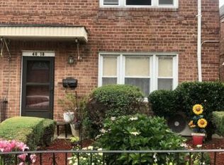 40-18 155th St #2, Flushing, NY 11354