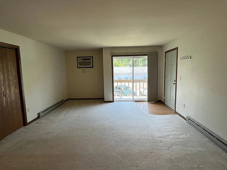 805 W Allman St — Photo 8