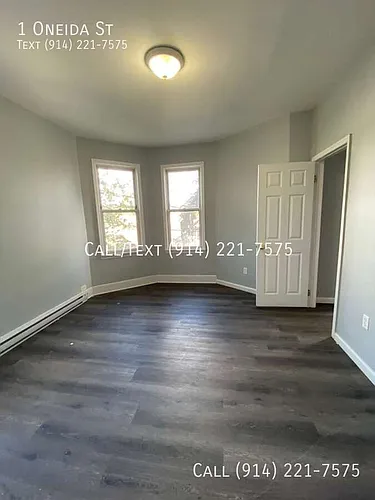 1 Oneida St Photo 1