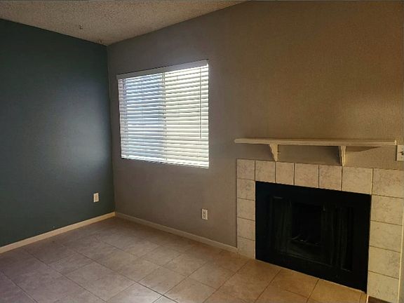 4th image of 2782 Eldora Cir APT D