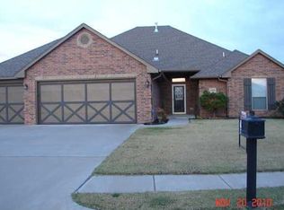 3008 Firewheel Rd, Edmond, OK 73013