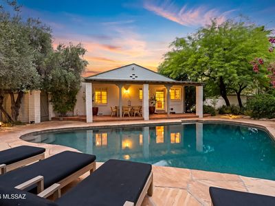 220 S El Volador, Tucson, AZ, 85711