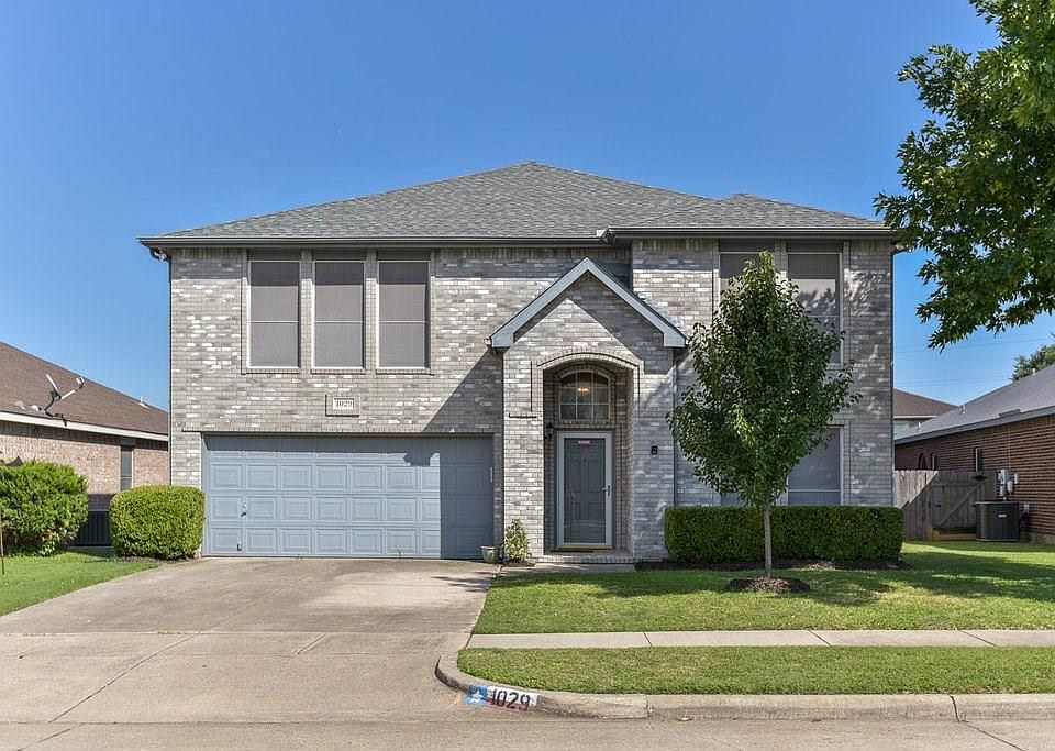 1st image of 1029 Harriman Dr