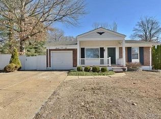 706 La Marite Dr, Ballwin, MO 63021