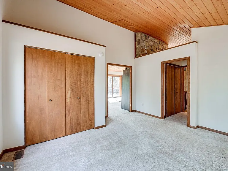 1328 Potomac School Rd — Photo 29