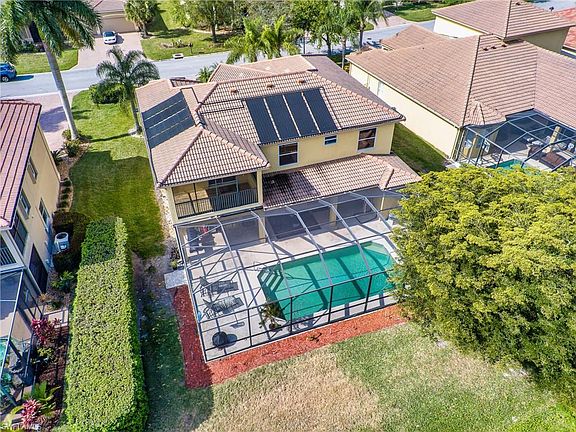 2nd image of 20820 Torre Del Lago St