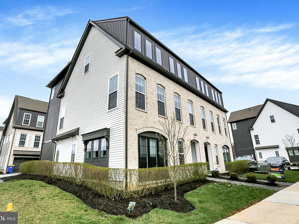 1st image of 3145 Grove Ct