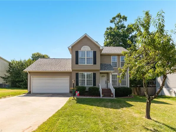 191 Briarcreek Dr, Winston Salem, NC 27107