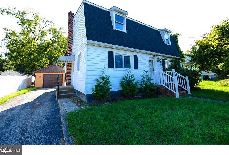 1st image of 40 Glenwood Ave