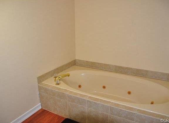 3rd image of 7815 Shasta Ave