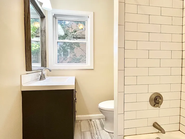 17 Park View St #1 — Photo 10