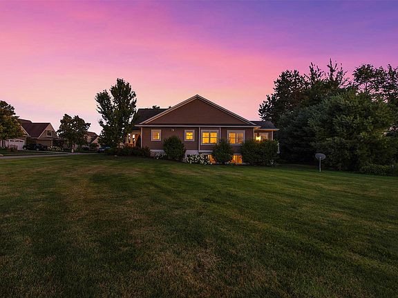 4th image of 14160 Georgian Bay Dr #1