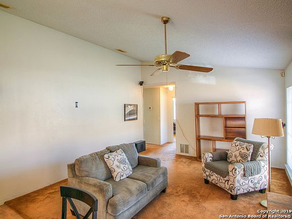 3rd image of 5931 Pleasant Lk
