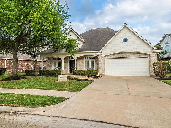 3rd image of 5919 Garden Hills Dr