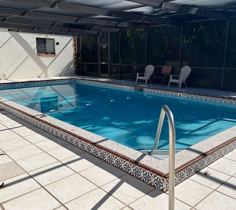 1st image of 130-136 Cape Coral Pkwy W #12