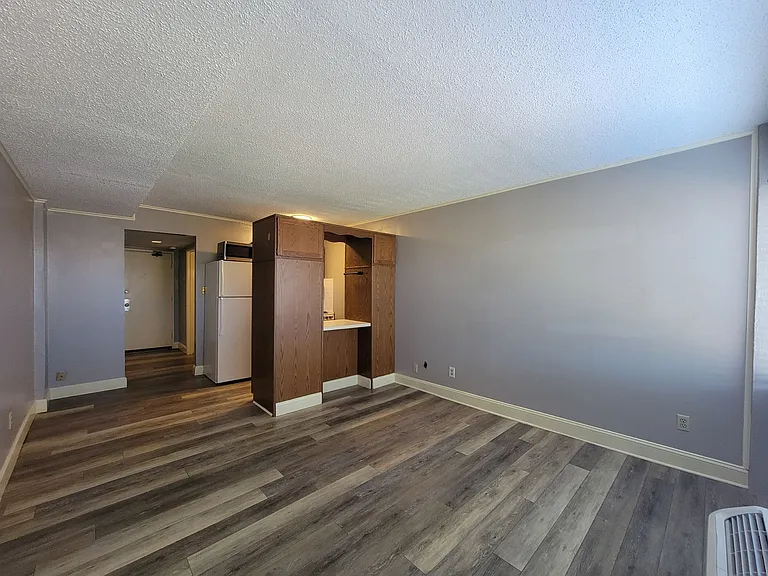 1700 Clinch Ave #614 — Photo 6