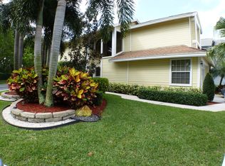 5040 Pointe Emerald Ln, Boca Raton, FL 33486