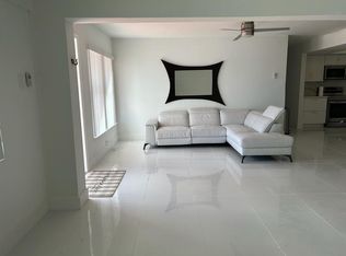 881 NW 23rd Ter #0, Pompano Beach, FL 33069