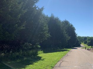 6117 Sunset Ridge Rd, Hillsboro, MO 63050