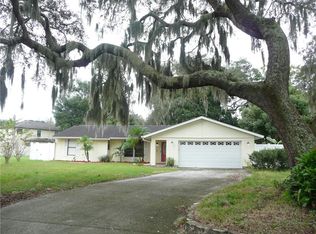 1309 Rustling Oaks Dr, Brandon, FL 33510