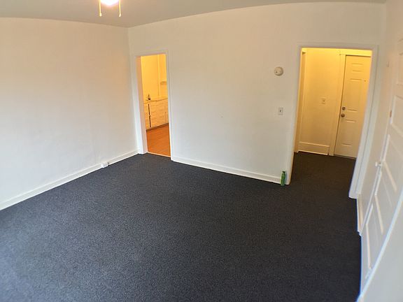 5th image of 505 Lyon St SE #10
