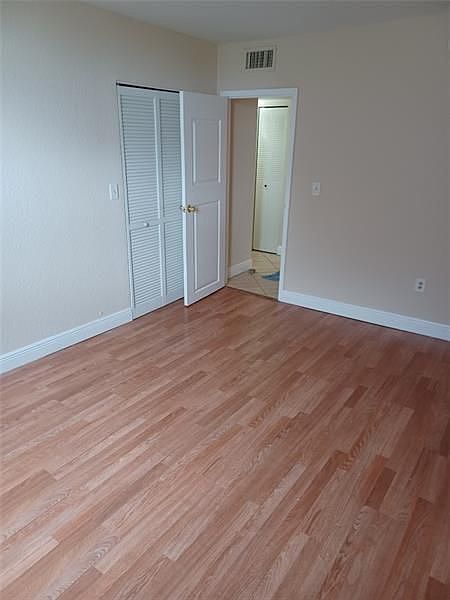 1st image of 1800 N Lauderdale Ave