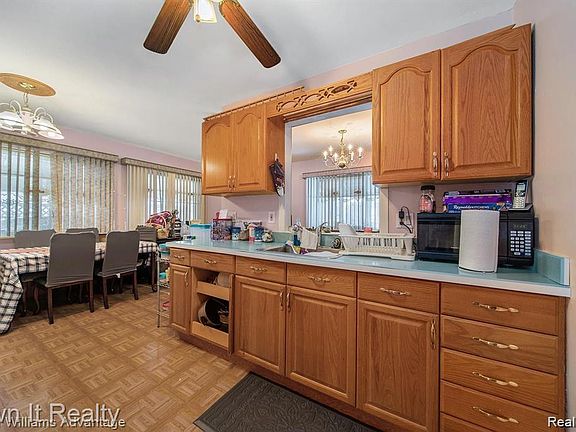 5th image of 30072 Cherry Hill Rd